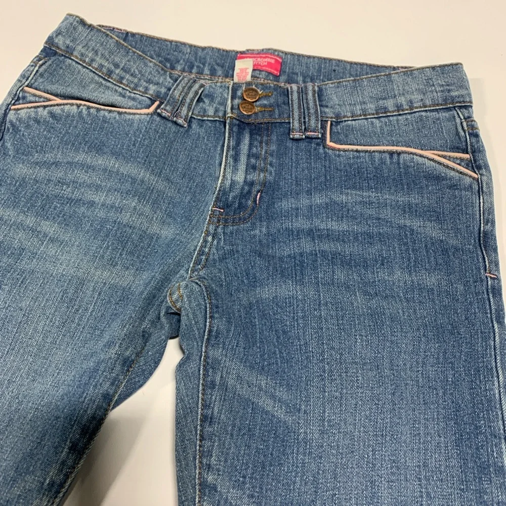 Abercrombie & Fitch blue these